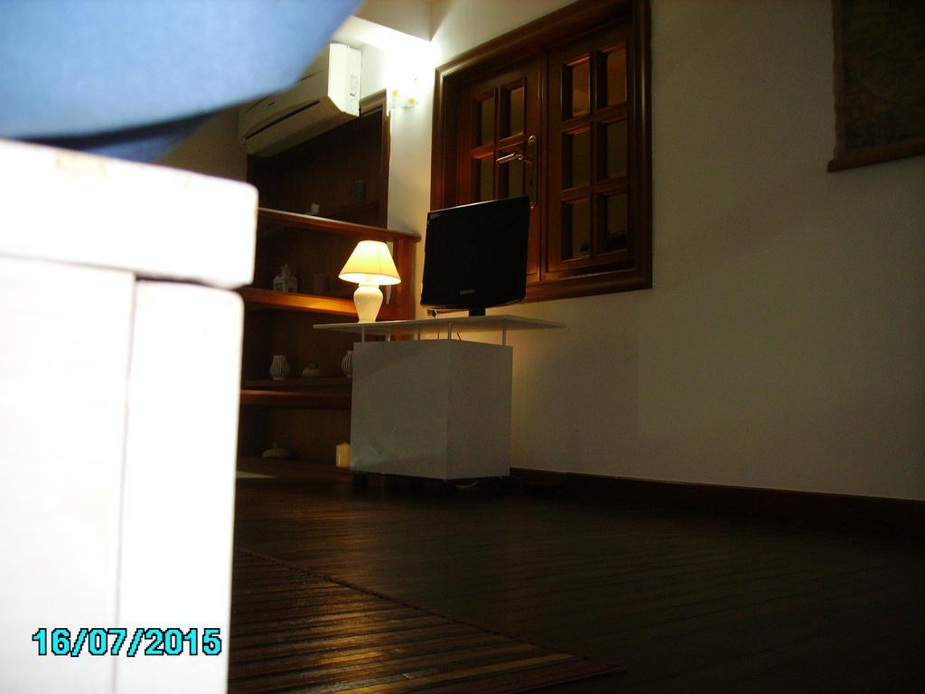 B&B Al Museo Reggio di Calabria Bagian luar foto